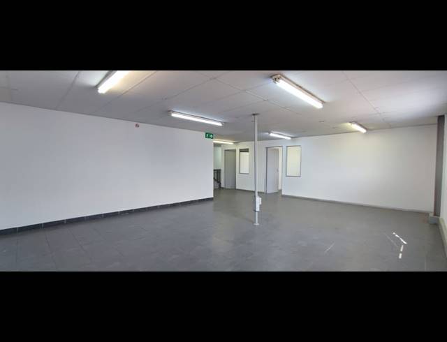 1,083M² WAREHOUSE TO LET IN SAMRAND BUSINESS PARK